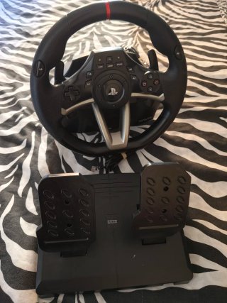 Volante HORI Racing Wheel Apex PS5/PS4