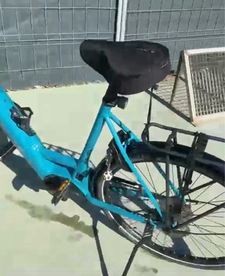 Bicicleta Eléctrica Trek, con cargador, 80 a 100 k