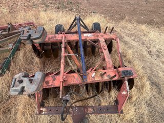 Grada de discos agrícola