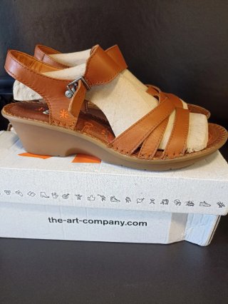 Sandalias ART Piel Marrón Talla 41 nuevas