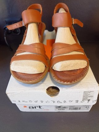 Sandalias ART Piel Marrón Talla 41 nuevas