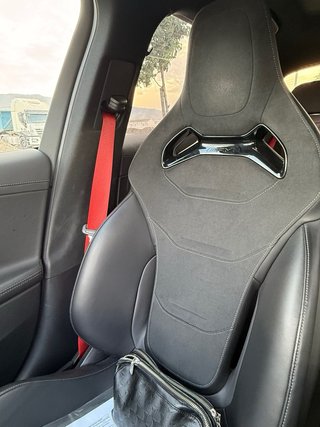 Mercedes-Benz C63 SE Performance 2024