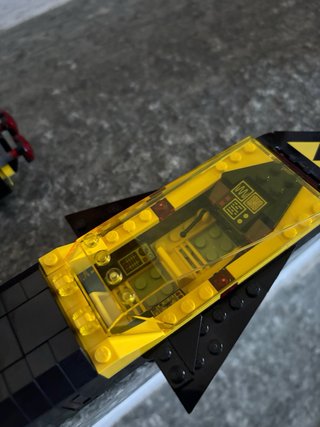 LEGO Icons 10355 Blacktron Renegade
