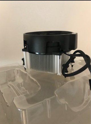 Procesador AMD Athlon 3000G más disipador ryzen