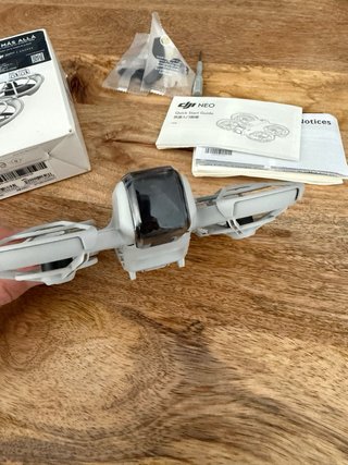 Dron DJI NEO 4K UHD