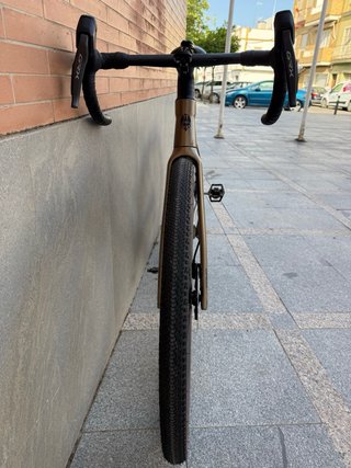 Bicicleta Gravel Color Arena