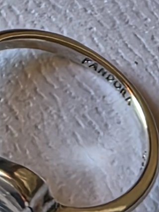 Conjunto Pandora Pulsera y Pendientes Corazón