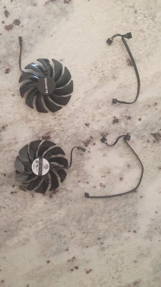 2x Ventiladores targeta grafica Gigabyte rtx 2060