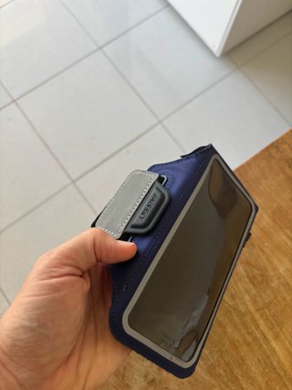 Brazalete iPhone/ Smartphone deporte Ajustable!