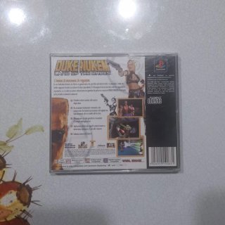 Duke Nukem Land of the Babes PS1 PAL