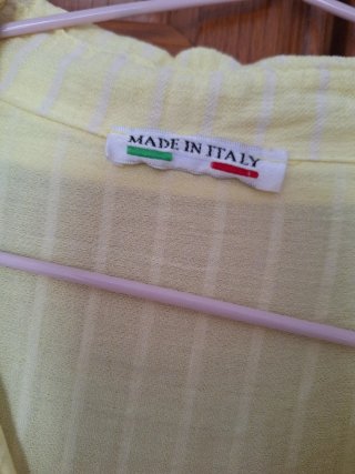 Camisa amarilla con rayas blancas tallas grandes