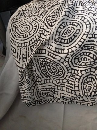 Falda Esprit Estampada 42 3x2 en todos los artícul