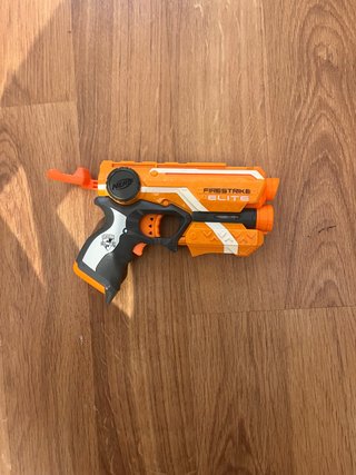 Pistola Nerf Firestrike Elite