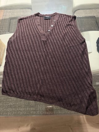 Top sin mangas Massimo Dutti marrón