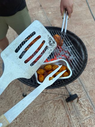 Barbacoa Weber Negra y Plateada