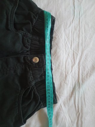 Pantalón corto vaquero negro