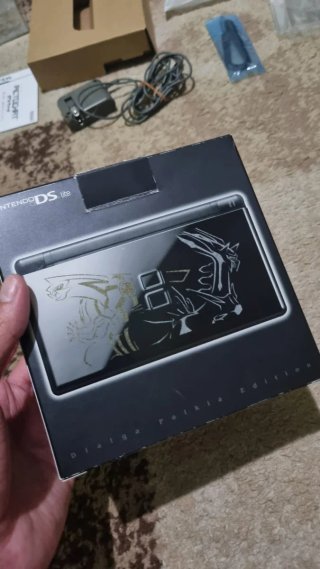 Nintendo DS Lite Pokémon Edición Especial