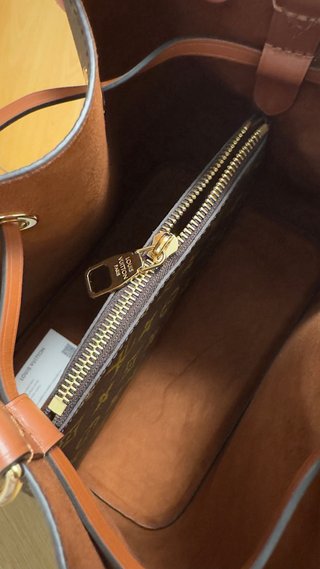 Bolso Louis Vuitton Néo Noé Caramel