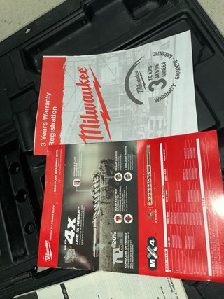 Caja Milwaukee para taladro