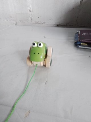 Rana de Arrastre Hape Juguete Madera