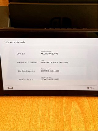 Nintendo Switch V2 + Estuche