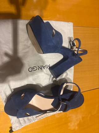 Zapatos de tacón Mango azul