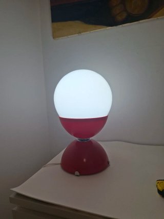 Lampada vintage rossa e bianca