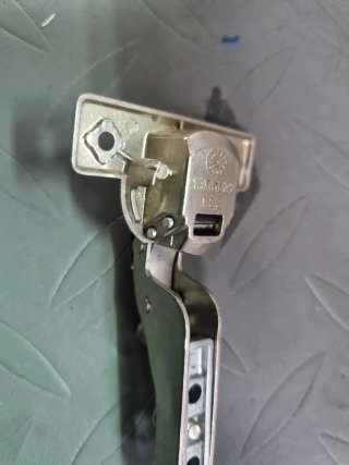 100 Bisagras Cazoleta 26 Acodada