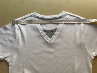 Maglia scollo a V