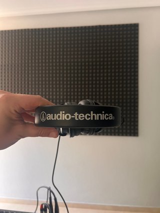 RØDE NT1000 + Yamaha MG12 + UA Volt 1