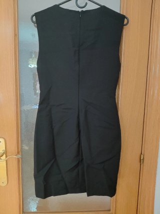 Vestido negro Zara Talla XS Da poca talla