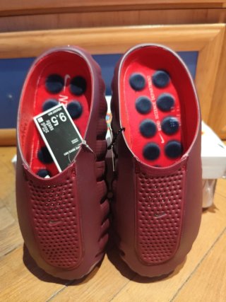 Nike Mind 001 roja