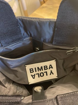 Bolso acolchado BIMBA Y LOLA negro