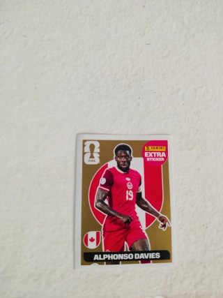Carta Panini Extra Sticker Oro Alphonso Davies
