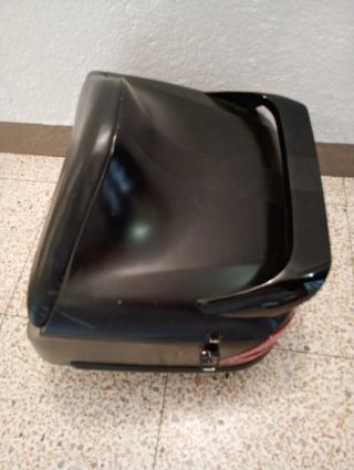 Baúl para moto custom