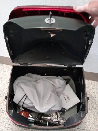Baúl para moto custom