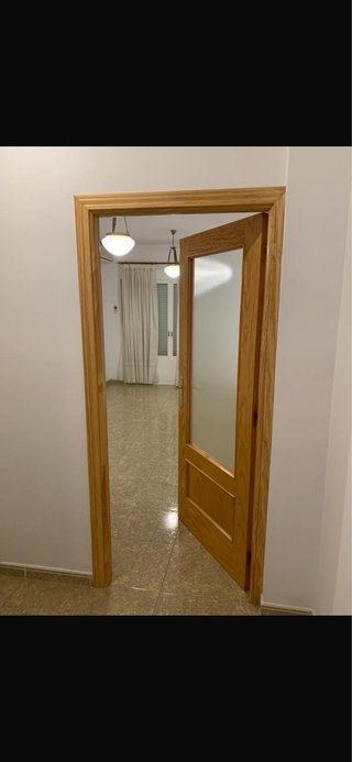 Puertas de madera para vivienda