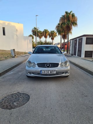 Mercedes-Benz  CLK 2005