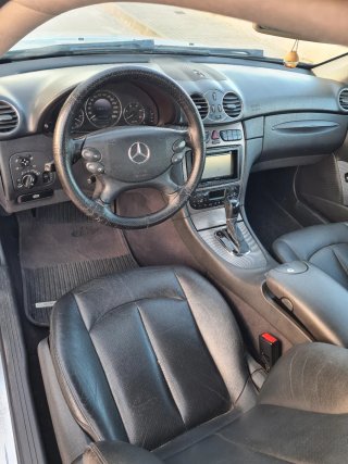 Mercedes-Benz  CLK 2005