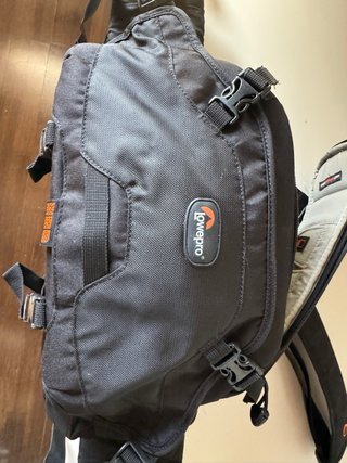 Lowepro Inverse 200 AW Bolsa Fotográfica