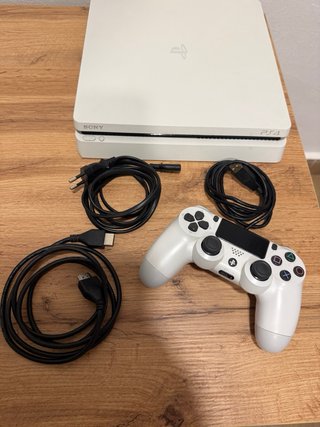 Consola PS4 Slim Blanca + Mando + 3 Juegos