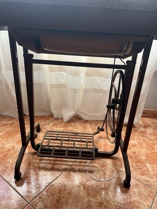 Máquina de coser Singer antigua
