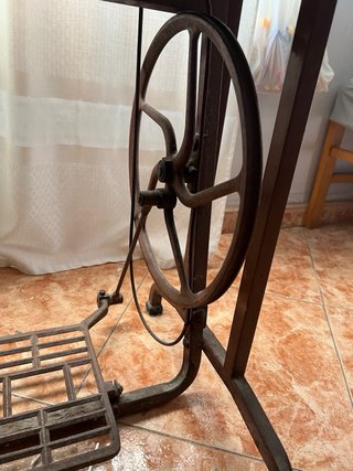 Máquina de coser Singer antigua