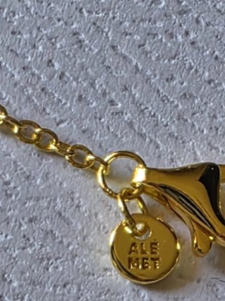 Conjunto Pandora essence: Anillo y Collar Dorado