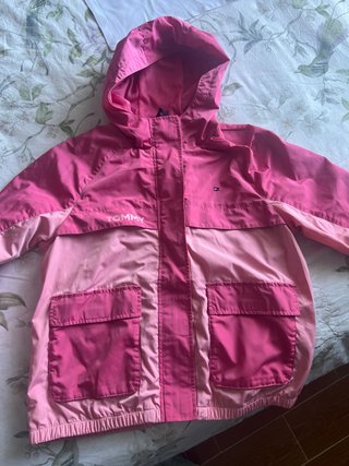Chubasquero niña Tommy Hilfiger rosa