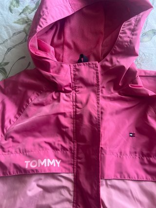 Chubasquero niña Tommy Hilfiger rosa