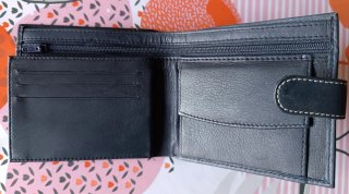 Cartera azul oscuro