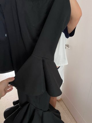 Traje de flamenca negro volantes