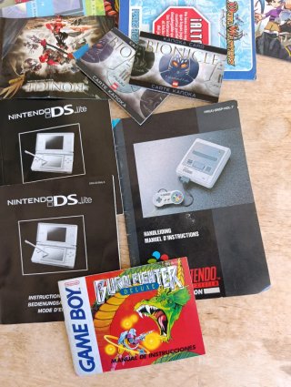 Lote manuales nintendo Gameboy Snes Ds lego bionic