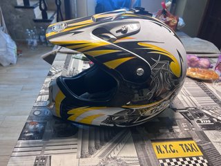 Casco Enduro THH